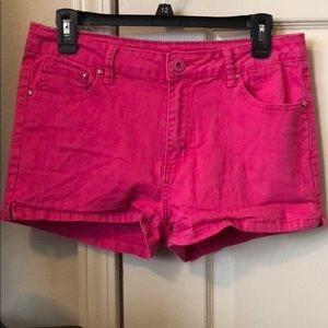 Women’s pink Impression shorts